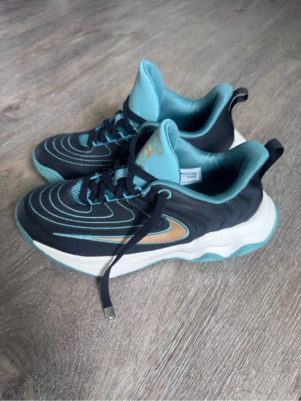 Nike Giannis Immortality 4 big kids 3.5